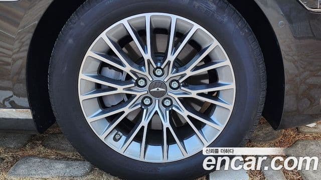 Genesis G80 (RG3) бензин 2.5 турбо AWD, 2024 19