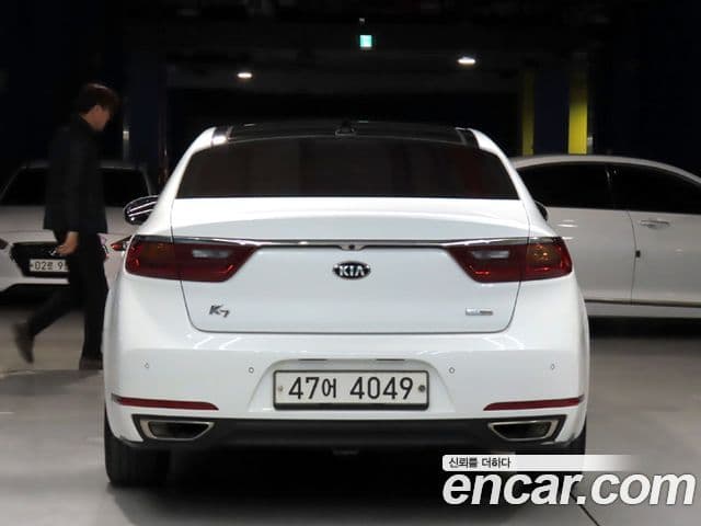 Kia All New K7 гибрид Noblesse, 2017 4