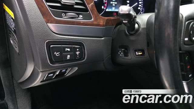Hyundai Equus(новый кузов / новое поколение) Exclusive, 2014 17
