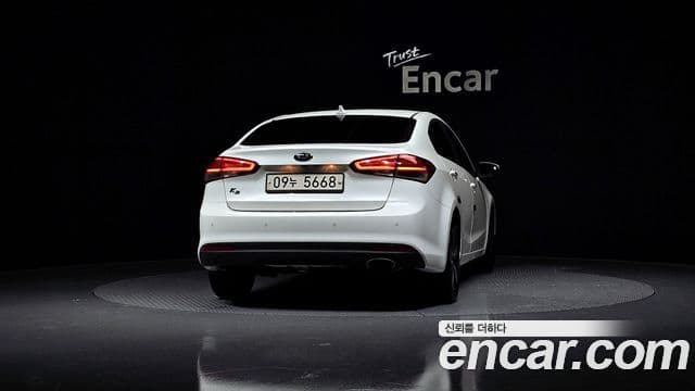 Kia The / новый New K3 Style, 2018 4