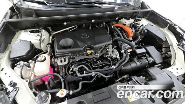 Toyota RAV4 5세대, 2020 6