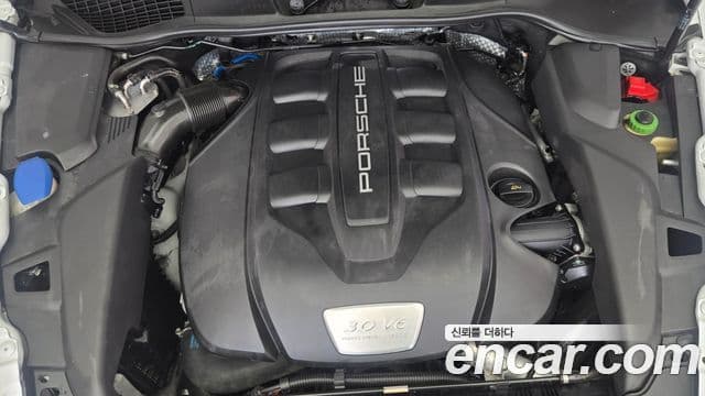 Porsche New Cayenne 958, 2014 10