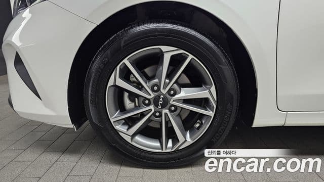 Kia The / новый New K3 2세대 Prestige, 2022 все фото