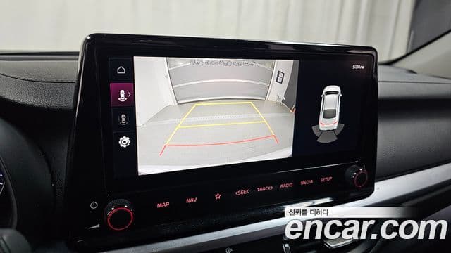 Kia The / новый New K3 2세대 Prestige, 2022 17