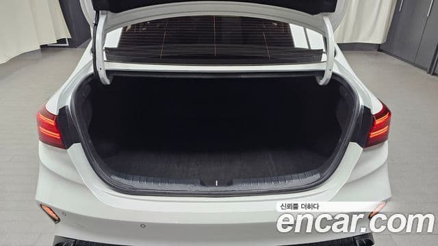 Kia The / новый New K3 2세대 Prestige, 2022 20