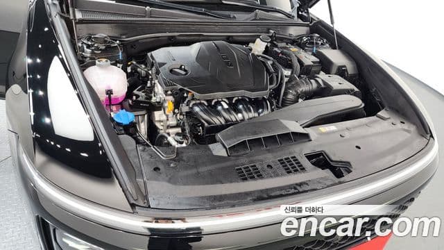 Hyundai Grandeur (GN7) Calligraphy, 2025 6