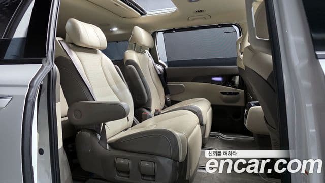 Kia Carnival 4세대 Signature, 2023 12