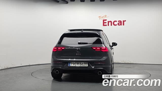 Volkswagen Гольф 8세대 2.0 GTI, 2023 4