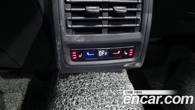 Volkswagen Гольф 8세대 2.0 GTI, 2023 19