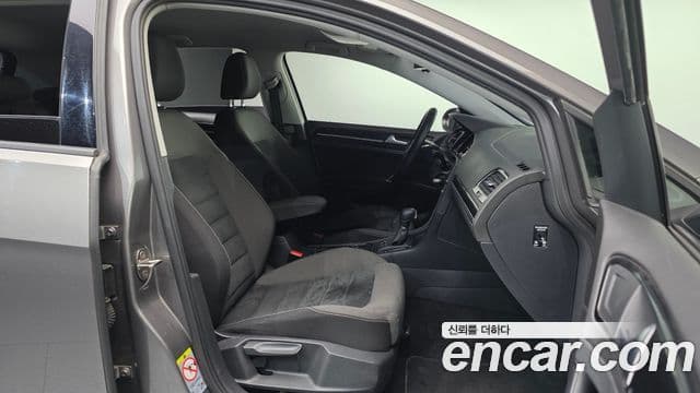 Volkswagen Гольф 7세대, 2014 10