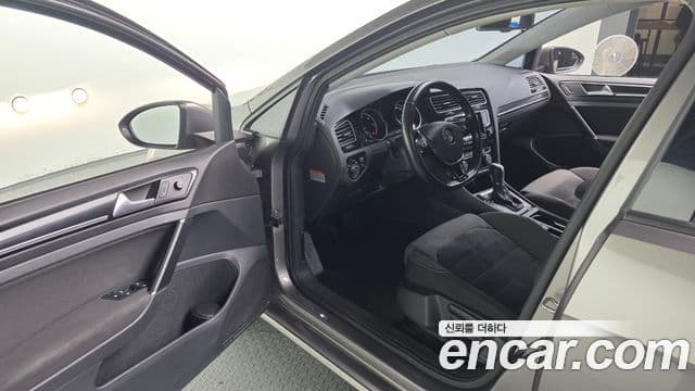 Volkswagen Гольф 7세대, 2014 11