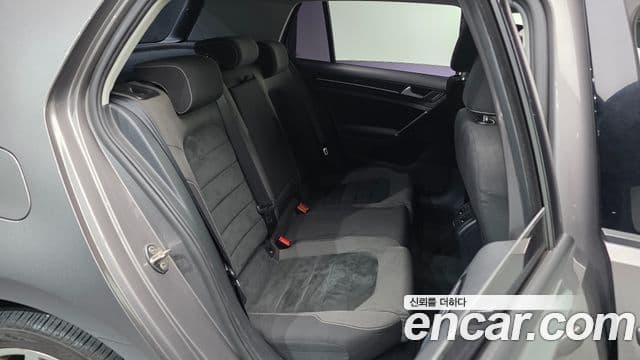 Volkswagen Гольф 7세대, 2014 12