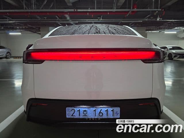 Tesla модель Y Premium RWD, 2026 все фото