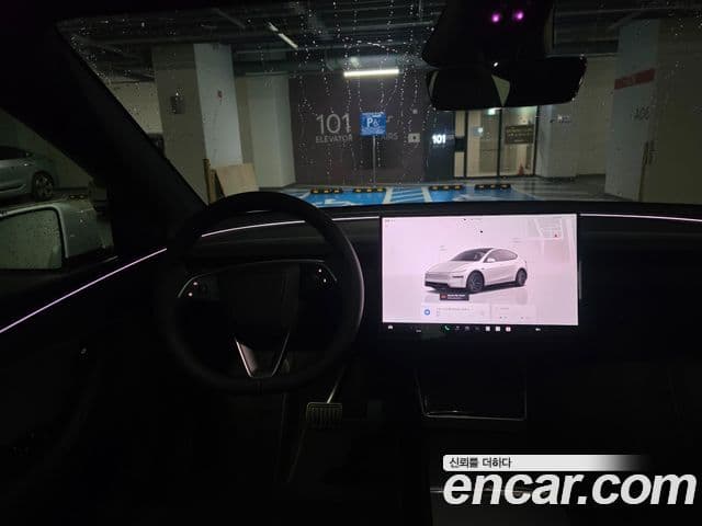 Tesla модель Y Premium RWD, 2026 8