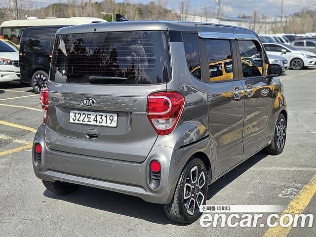 Kia The / новый New Ray Signature, 2021 17