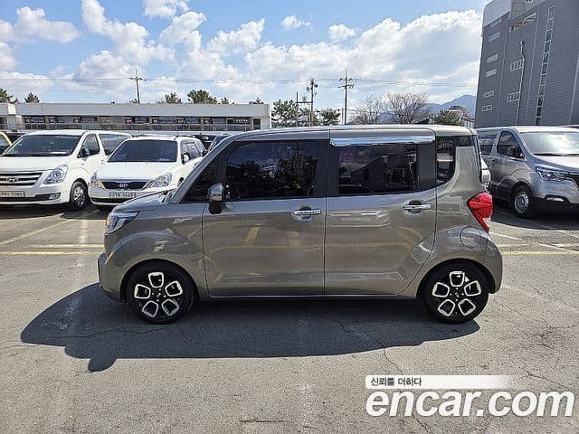 Kia The / новый New Ray Signature, 2021 20