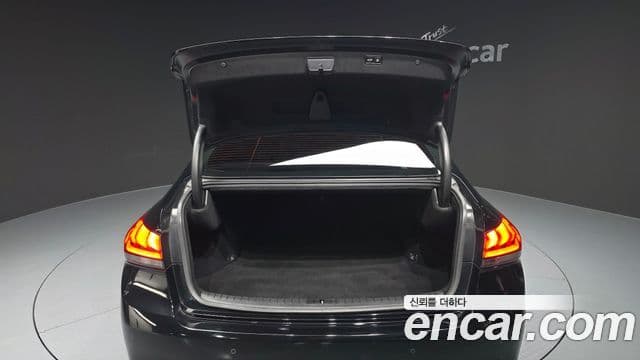 Genesis G80 Premium Luxury, 2017 20