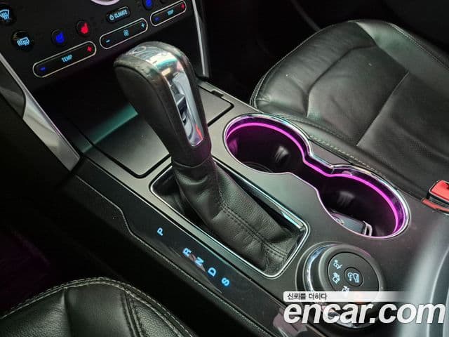 Ford Explorer 5세대, 2016 6