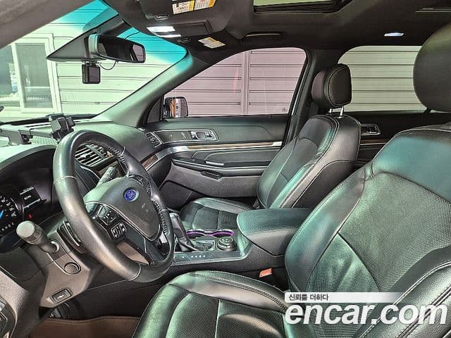 Ford Explorer 5세대, 2016 8