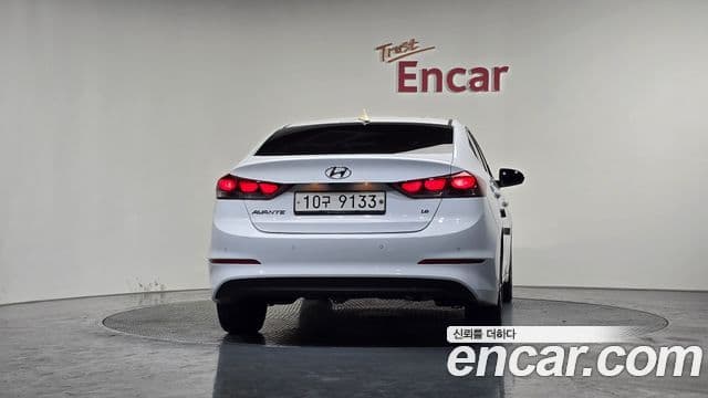 Hyundai Avante AD 1.6 GDI Value Plus, 2018 4