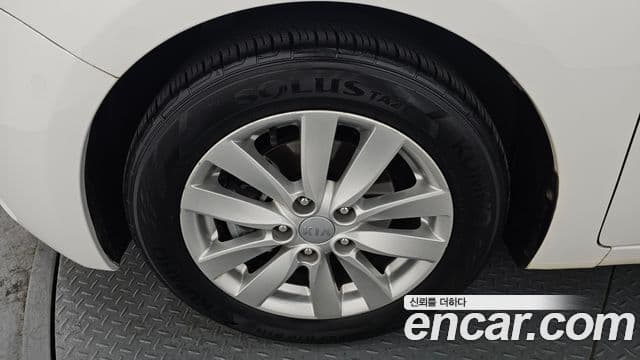 Kia K3 Trendy, 2013 все фото