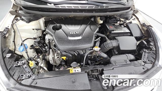 Kia K3 Trendy, 2013 6