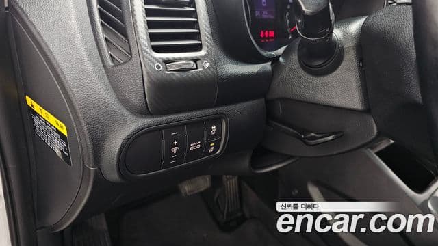 Kia K3 Trendy, 2013 17