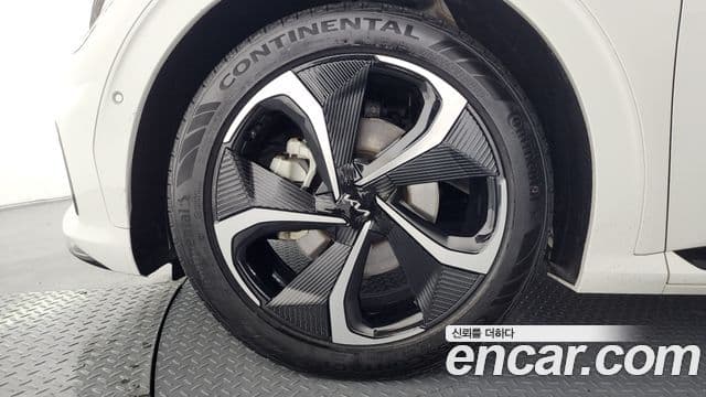 Kia EV6 GT Line, 2022 все фото