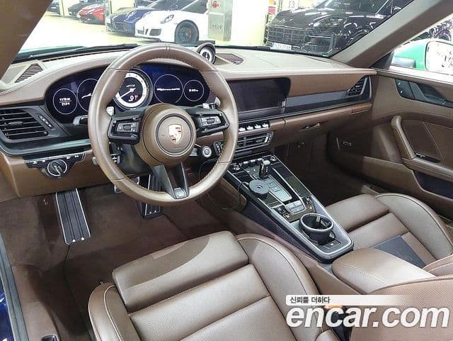 Porsche 911 (992) Carrera 4 GTS кабриолет, 2022 7