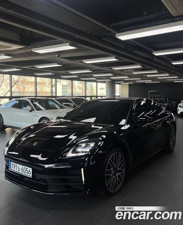 Porsche Panamera (976)