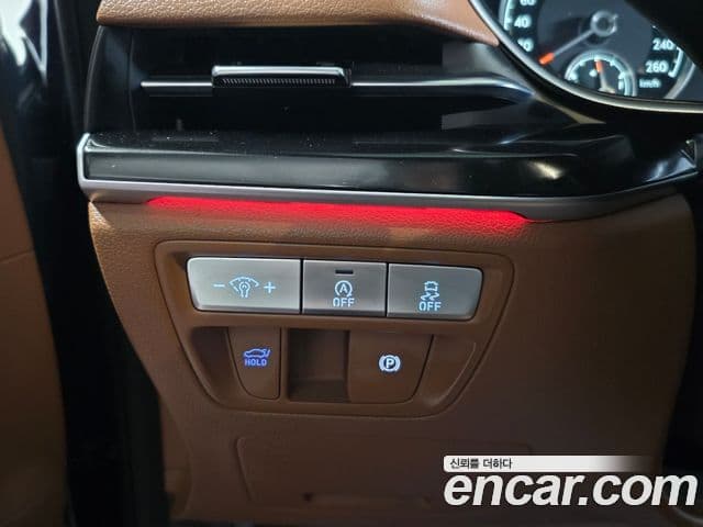 Genesis G80 (RG3) бензин 2.5 турбо AWD, 2024 9