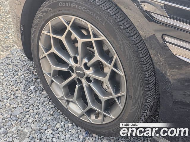 Genesis G80 (RG3) бензин 2.5 турбо AWD, 2024 19