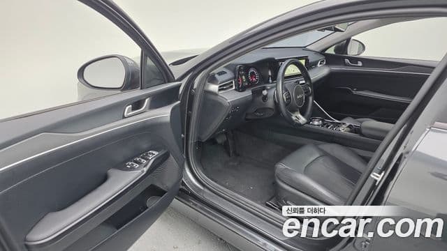 Kia K5 3세대 Prestige, 2022 10