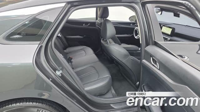 Kia K5 3세대 Prestige, 2022 12