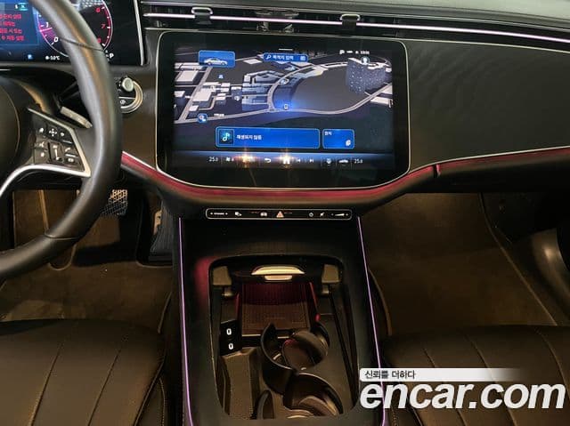 Mercedes-Benz E-класс W214 Avantgarde, 2025 11