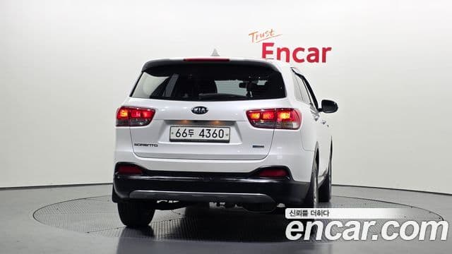 Kia All New Sorento Luxury, 2015 4