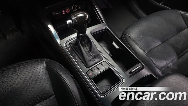 Kia All New Sorento Luxury, 2015 9