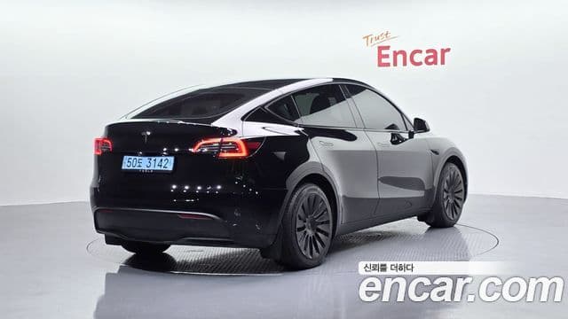 Tesla модель Y, 2024 2