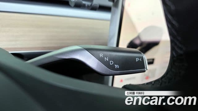 Tesla модель Y, 2024 9