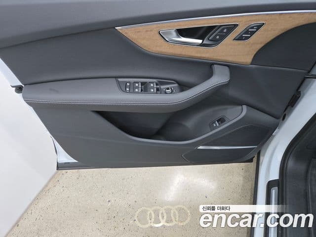 Audi Q7 (4M), 2025 16