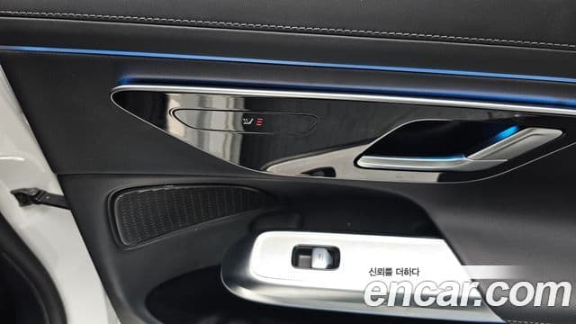 Mercedes-Benz E-класс W214 Avantgarde, 2025 17