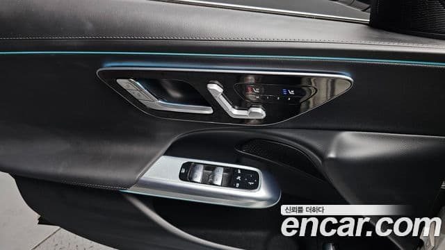 Mercedes-Benz E-класс W214 Avantgarde, 2025 18