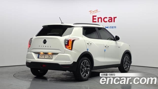 KG모빌리티(SsangYong) Berry New Tivoli V3, 2022 2
