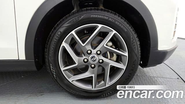 KG모빌리티(SsangYong) Berry New Tivoli V3, 2022 все фото