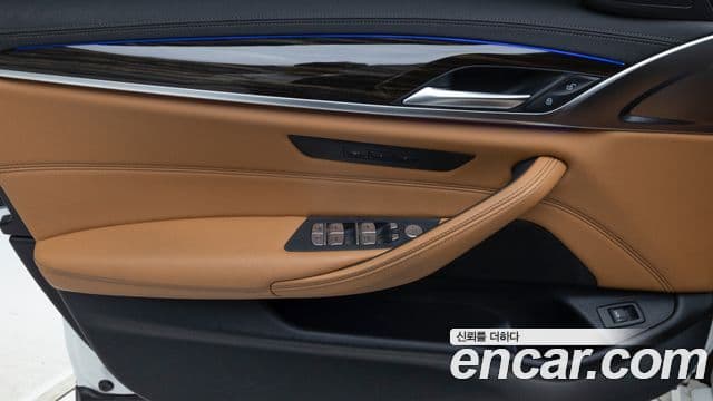 BMW 5시리즈 (G30) 520i M Sport, 2022 12