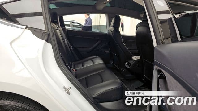 Tesla модель 3 Standard Range Plus RWD, 2020 12