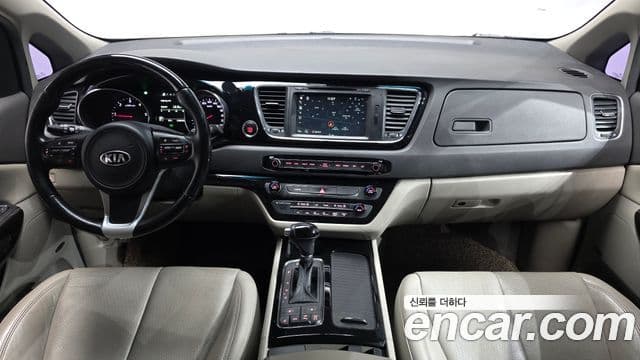 Kia All New Carnival President, 2016 7