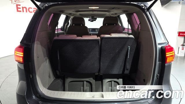 Kia All New Carnival President, 2016 20