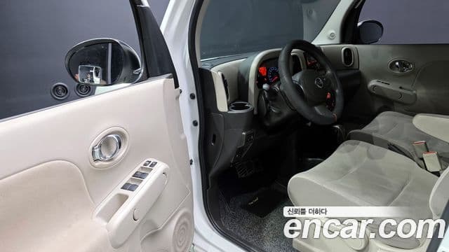 Nissan 큐브 Z12, 2014 11