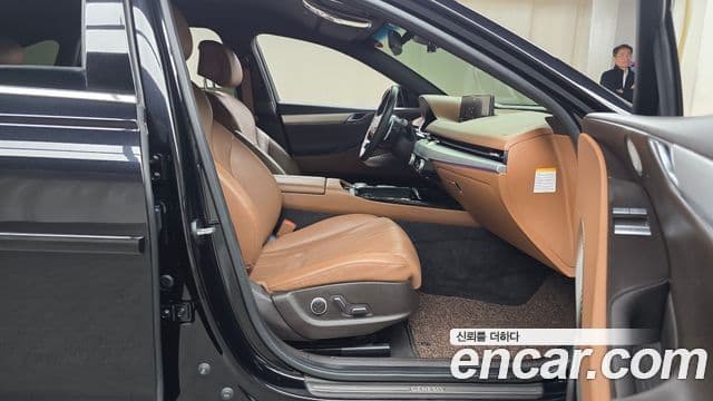 Genesis electrified G80 (RG3) e-AWD, 2022 11